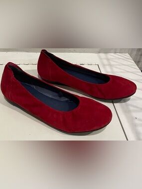 SABRINAS Spain Dark Red Suede Ballet Flats Comfort Sole Size 40